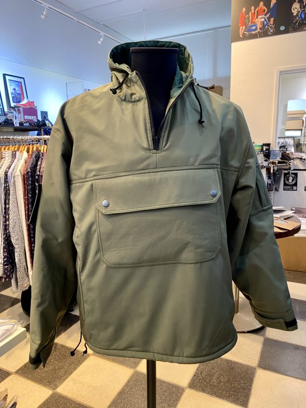 Northern Style ‘Ultra’ Overhead Smock, Olive Green with Mod One logo - Image 3